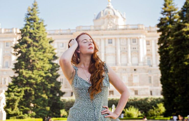 Madrid: Royal Palace Professional Photoshoot - Experience Highlights