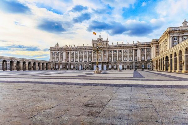 Madrid: Royal Palace Selected Guided Tour With Entry Ticket - Reviews and Ratings