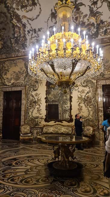 Madrid: Royal Palace Small Group Tour with Skip-the-Line - An In-Depth Look at the Tour Experience