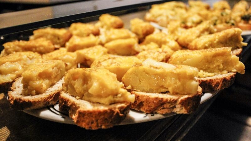 Madrids Authentic Culture & Food Tour - Tapas and the Spanish habit of sharing
