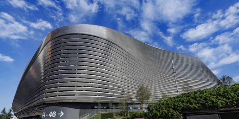 Madrid: Santiago Bernabéu Stadium Guided Tour - Exploring the Stadiums VIP Areas