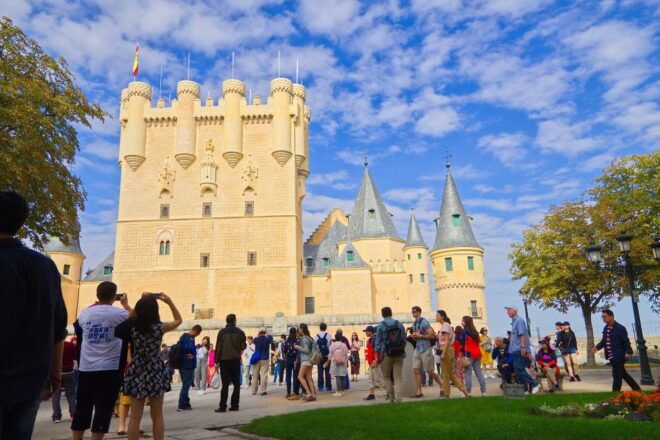 Madrid: Segovia & Avila Day Trip With Optional Entry Tickets - Additional Reviews and Location Details