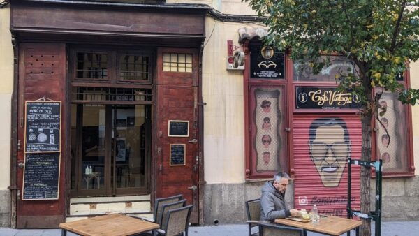 Madrid: Self-Guided Tour in Urban and Historic Centre - Booking and Cancellation Policy