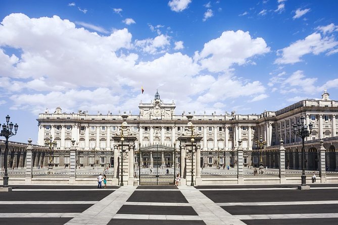Madrid Sightseeing Tour With Royal Palace Skip the Line - Language Barrier
