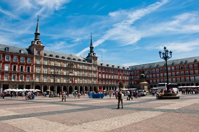 Madrid Sightseeing Tour With Royal Palace Skip the Line - Palace Experience