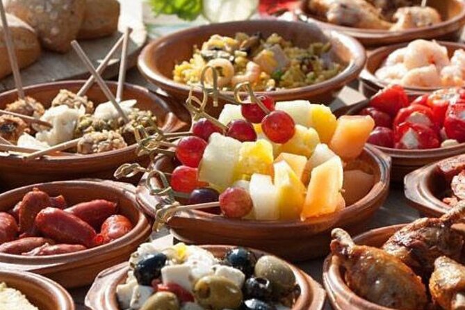 Madrid Tapas and Mysteries Walking Tour With Private Option and Pub Crawl - Pub Crawl Tour