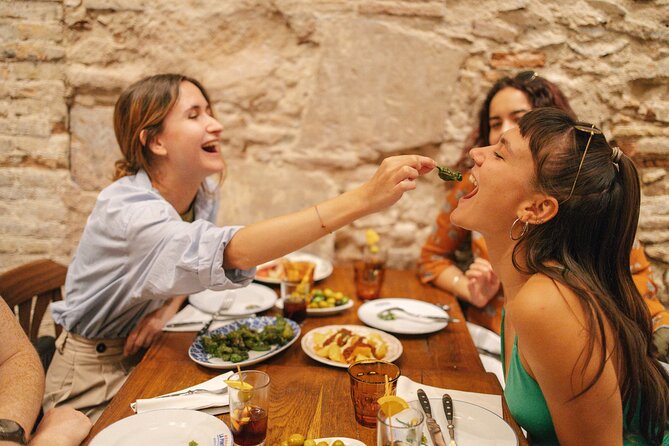 Madrid Tapas Dinner Party With Guide - Event Location and Meeting Point