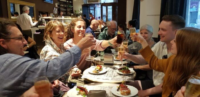 Madrid: Tapas & History Food Walking Tour - Exploring the Citys Historic Old Town