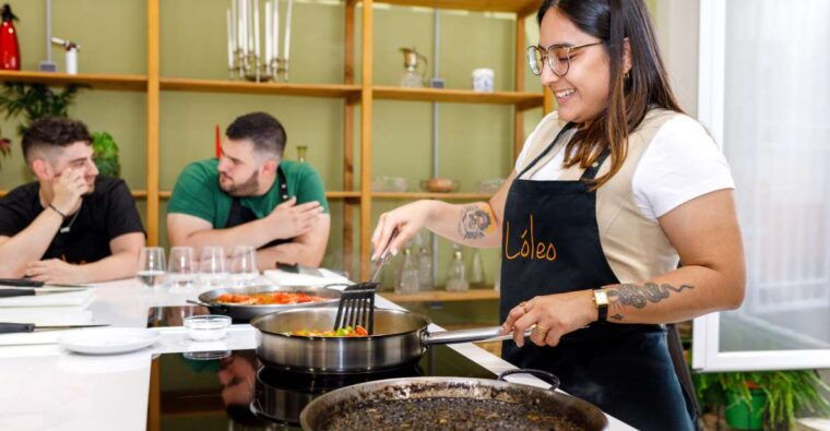 Madrid: Tapas & Paella Cooking Class With Expert Chef - Class Highlights