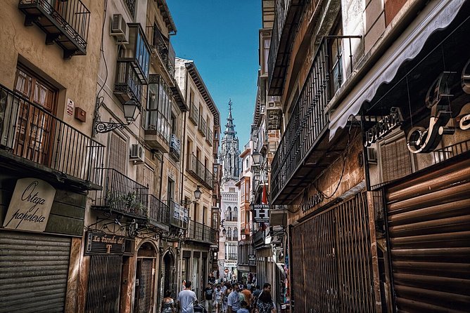 Madrid The Old City Guided Walking Tour - Private Tour - The Sum Up