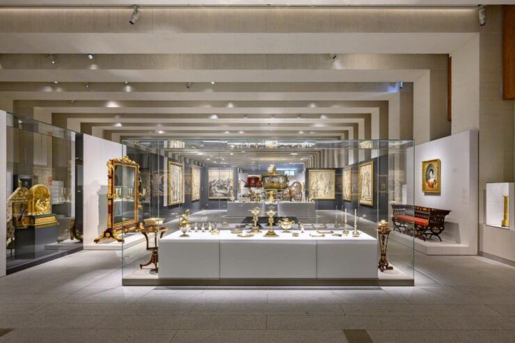 Madrid: the Royal Collections Gallery Guided Tour - Experience