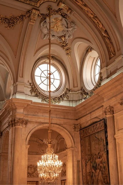 Madrid: The Royal Palace Skip-the-line Guided Tour - Itinerary and Meeting Point