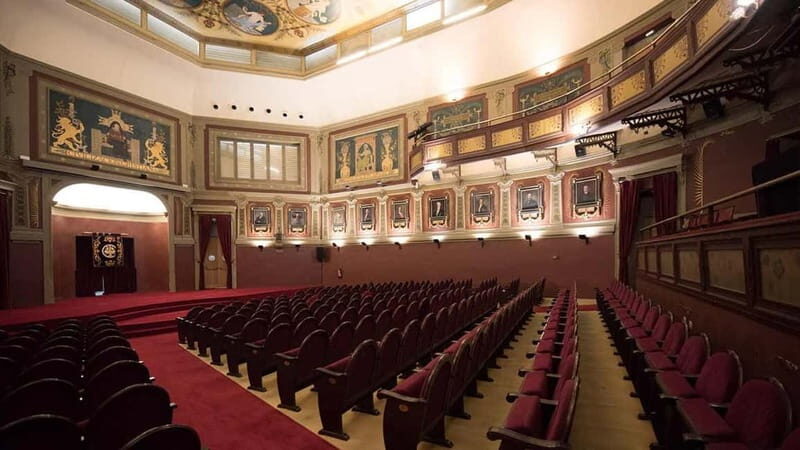 Madrid: The Three Tenors in Concert - Good To Know