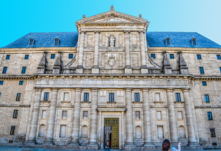 Madrid: Toledo and El Escorial Full-Day Coach Tour - El Escorial Experience