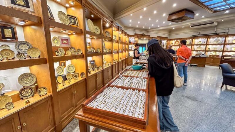 Madrid: Toledo & Segovia Guided Tour with Tickets and Lunch - FAQ