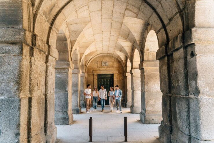 Madrid: Valle De Los Caídos, El Escorial, and Segovia Tour - Booking Details