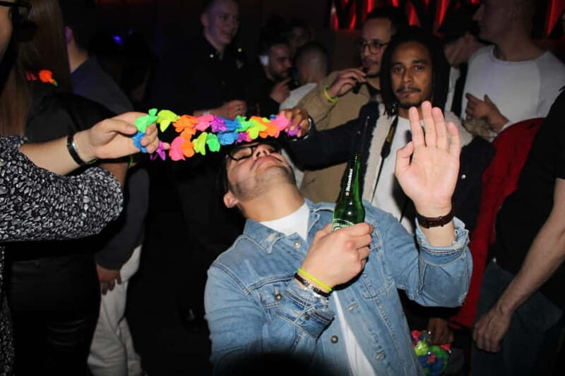 Madrid VIP Pub Crawl Open Bar Beer Say Goodbye to Ordinary! - Is it Worth It?