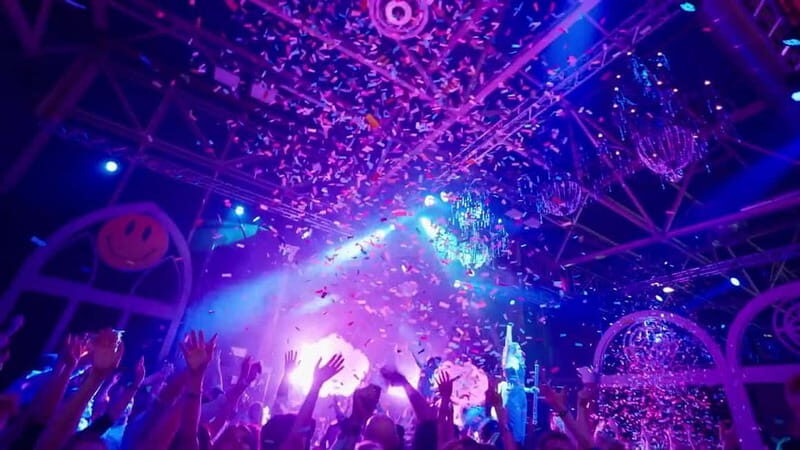 Madrid: WAH Show - Music, Dining & Party Experience - FAQs  