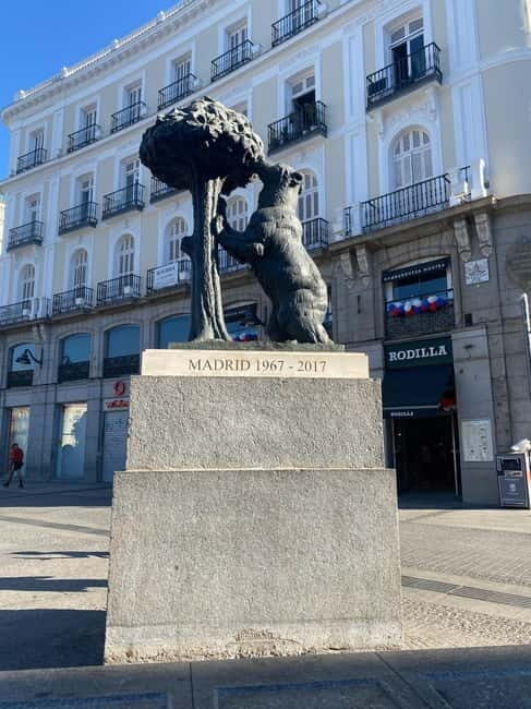 Madrid: walk through the Barrio de los Austrias with the option of visiting the Prado Museum - The Experience in Detail: What You Can Expect
