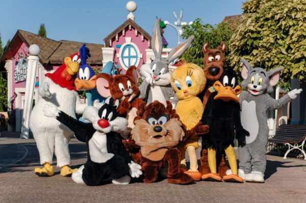 Madrid: Warner Park Entry Ticket - Pricing and Availability