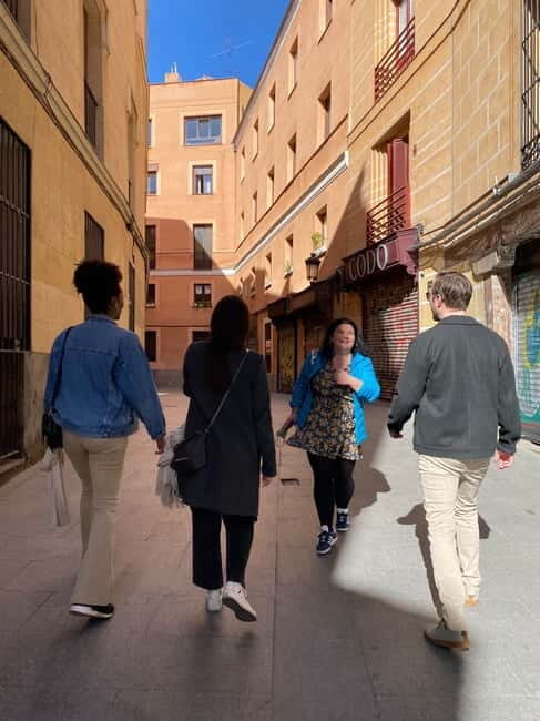 Madrid: Welcome to Madrid Guided Walking Tour - The Value of a 2.5-Hour Guided Walk