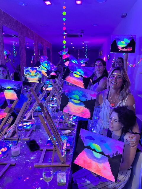 Madrid: Wine Gogh Glow Academy Paint and Sip Classes - Inclusions Provided
