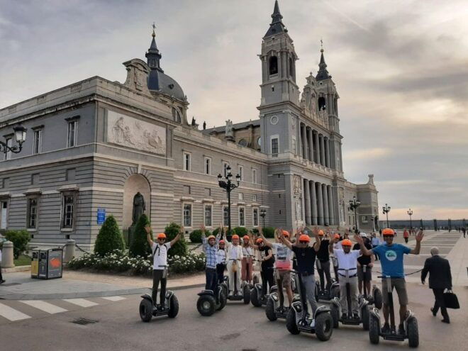 Madrid Wine & Tapas: Private Segway and Taste Tour 3h - Inclusions