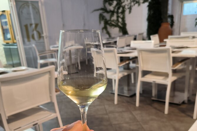 Madrid Wine Tasting Private Tour - Benefits of a Private Wine Tasting Experience