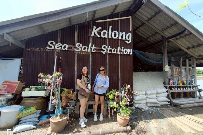 Maeklong Railway and Damnoen Saduak Market with Train Ride - Pricing and Value