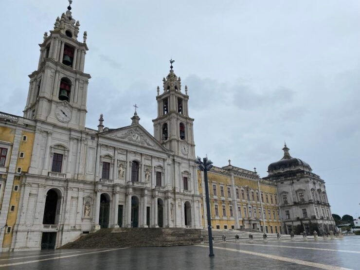 Mafra, Ericeira & Queluz: Full-day Private Transport - Transportation Options