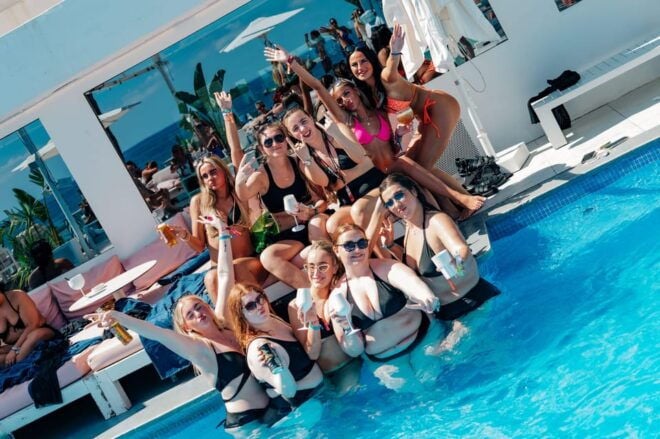 Magaluf : Agenda Beach Club Party at Oceans Beach Club - Booking and Cancellation