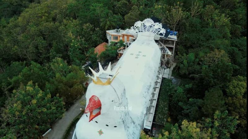 Magelang: Sunrise at Chicken Church & Borobudur Tour - Practical Details & Transport