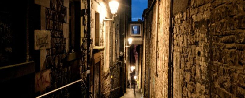Magic and Legends in Edinburgh: walking tour in French - Good To Know