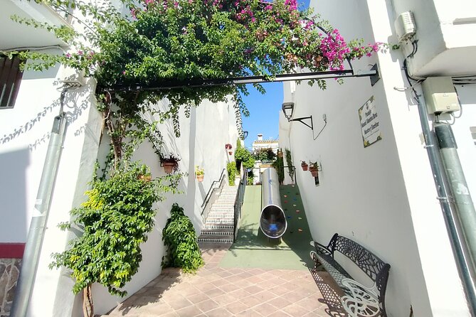 Magic Blocks Outdoor Escape Game in Estepona - Whats Included