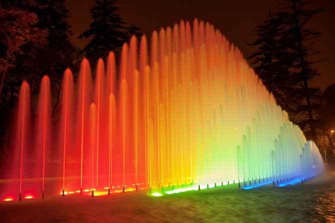 Magic Fountains Park & Bohemian Barranco - Evening Tour (Small Group) - Exploring Bohemian Barranco