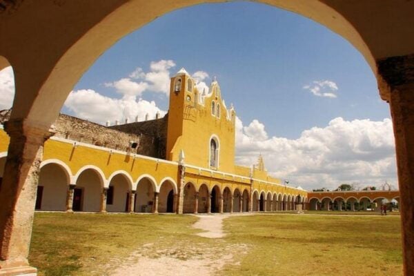 Magic Towns: Chichen Itza,Cenote and Izamal, Valladolid Tour - Not Allowed