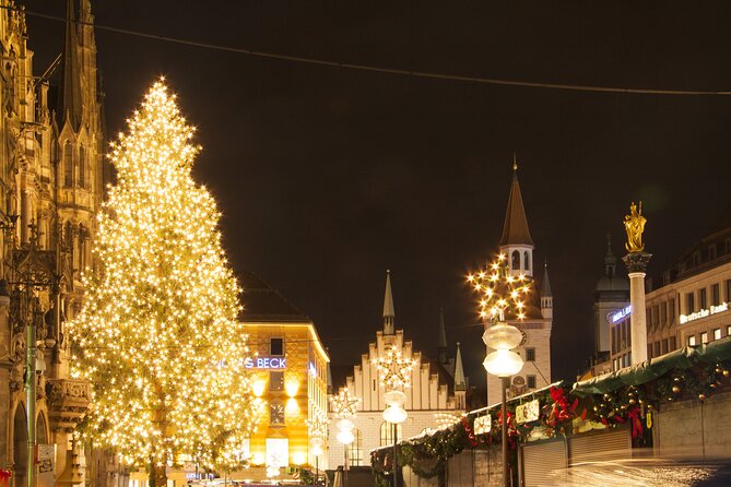 Magical Christmas Scenery in Munich - Walking Tour - Private Guide and Munichs Christmas Legends