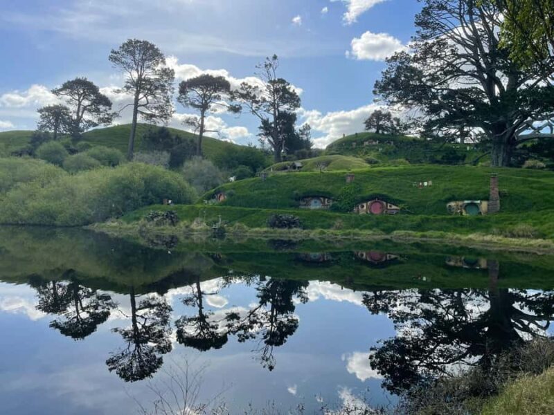 Magical Hobbiton & Waitomo Caves Small Group from Auckland - An In-Depth Look at the Tour Experience