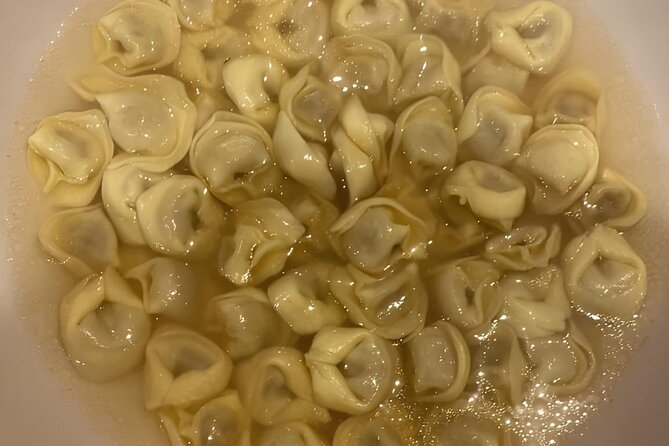 Magical Italian Dinner in a Unique Venue in Rome - Expectations and Immersive Experience