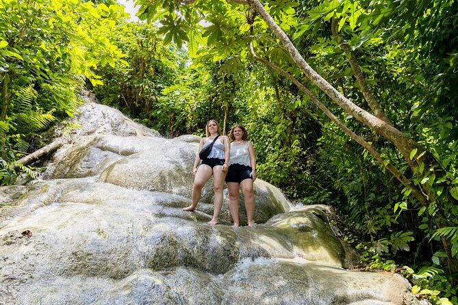 Magical Sticky Waterfall and Dantewada Cafe from Chiang Mai - Good To Know