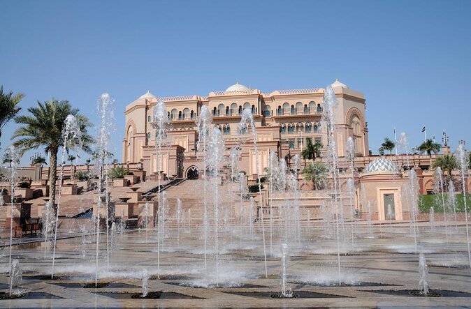 Magical Tour to Emirates Palace in Abu Dhabi - Good To Know