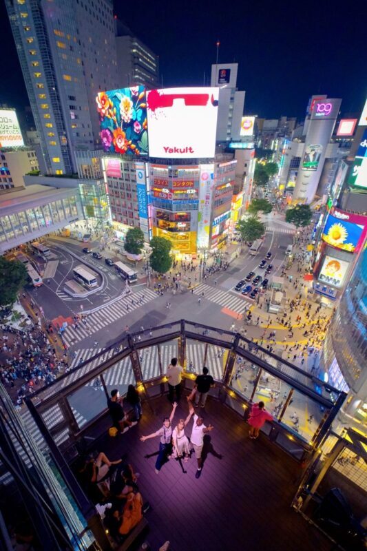 MAGNET by SHIBUYA109 - Crossing View & Rooftop Lounge MAG8 Ticket - Finding the rooftop above Shibuya