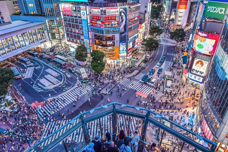 MAGNET by SHIBUYA109 - Crossing View & Rooftop Lounge MAG8 Ticket - The optional overhead photo session