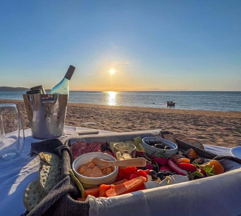 Magnetic Island: West Point Sunset Safari Bus Tour - Why This Tour Stands Out