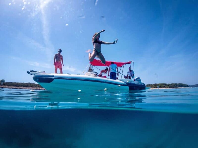 Magnific blue lagoon,speed boat towels included - An Authentic Look at the Magnific Blue Lagoon Speedboat Tour in Dalmatia