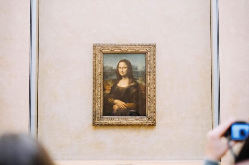 Magnificent tour of the Louvre + Mona Lisa pass - Good To Know