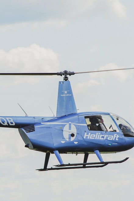 Magog : Guided Helicopter Tour - Meeting Point and Accessibility