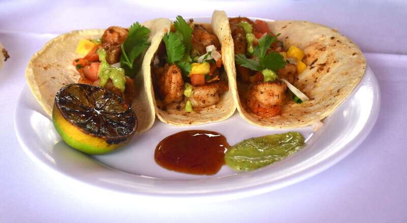 Mahahual: Chacchoben Mayan Ruins and Seven Color Lagoon Trip - Exploring the Itinerary in Detail