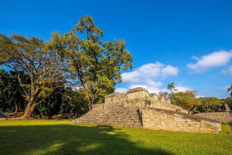 Mahahual: Mayan Culture Exploration at Chacchoben Ruins - Experience Highlights