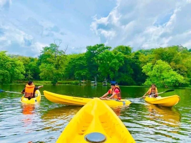 Mahiyanganaya: Sorabora Lake Kayaking Tour with Pickup - Good To Know